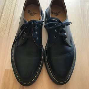 Dr. Martens Dupree size 7 US / 37 EU